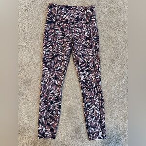 Lululemon Athletica sz 6 fast and free tight pocket Leggings kaleidoscope pink